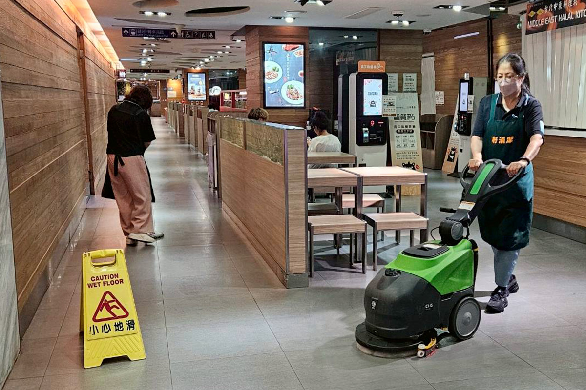 台中居家清潔|台中專業居家清潔|台中到府清潔|台中居家打掃|台中豪宅到府清潔|台中居家打掃推薦|台中居家打掃價格|台中定期打掃價格|台中居家打掃評價